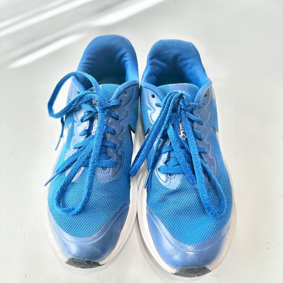 Nike Star Runner Boys Running Shoes Size 4.5 Youth Royal Blue Big Kids - Picture 4 of 8
